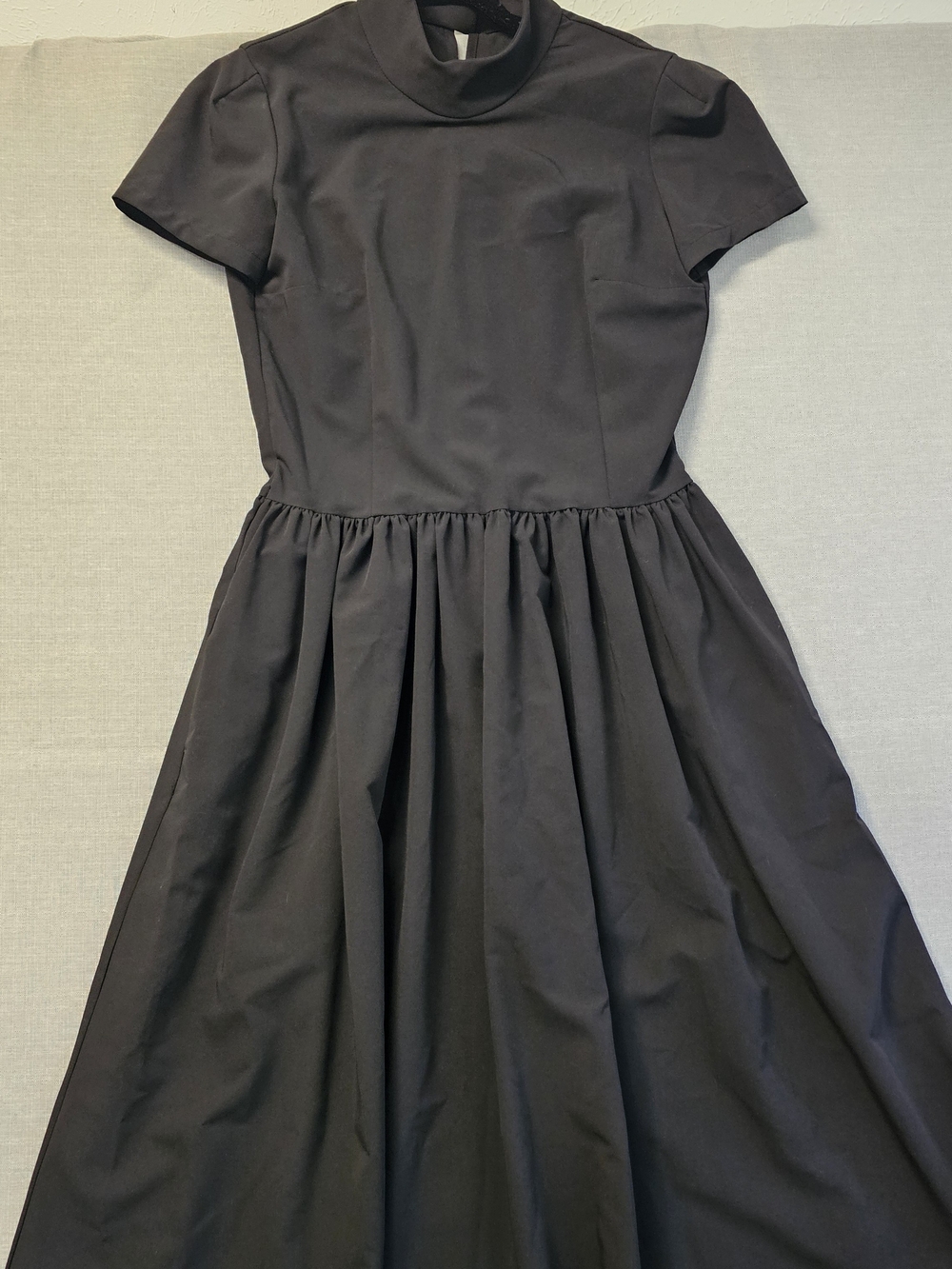 NWT *Missing Collar* DEANDRI Roselle Long Dress w/ Pockets Black